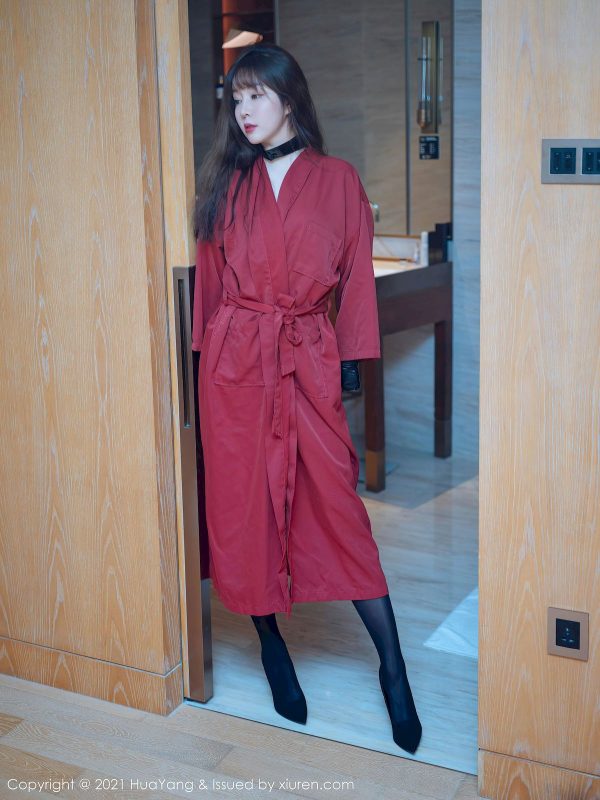 [花漾HuaYang] Vol.373 女神王雨纯 - 黑色主题的皮衣情趣服饰厦门旅拍-御萝部落