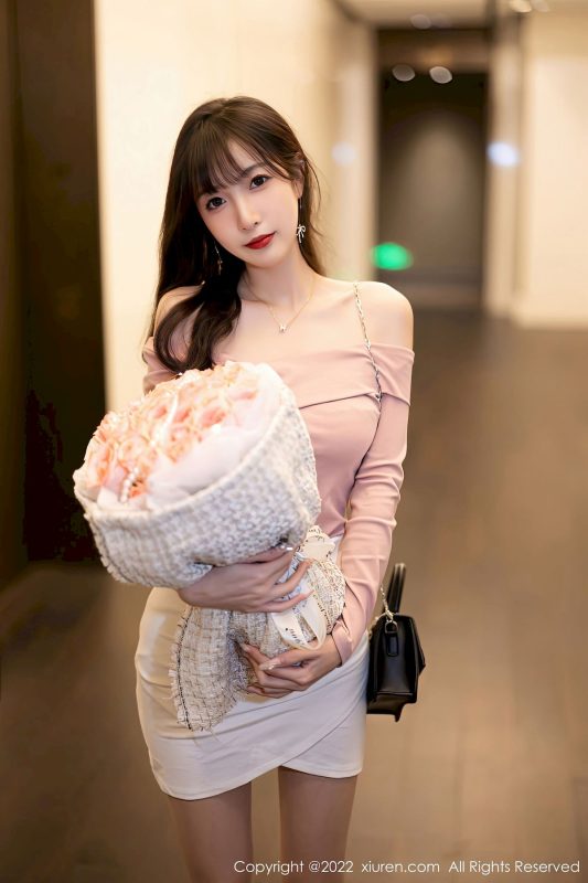[秀人XiuRen] No.5934 模特林星阑 - 浅紫色上衣+白色短裙性感写真-御萝部落