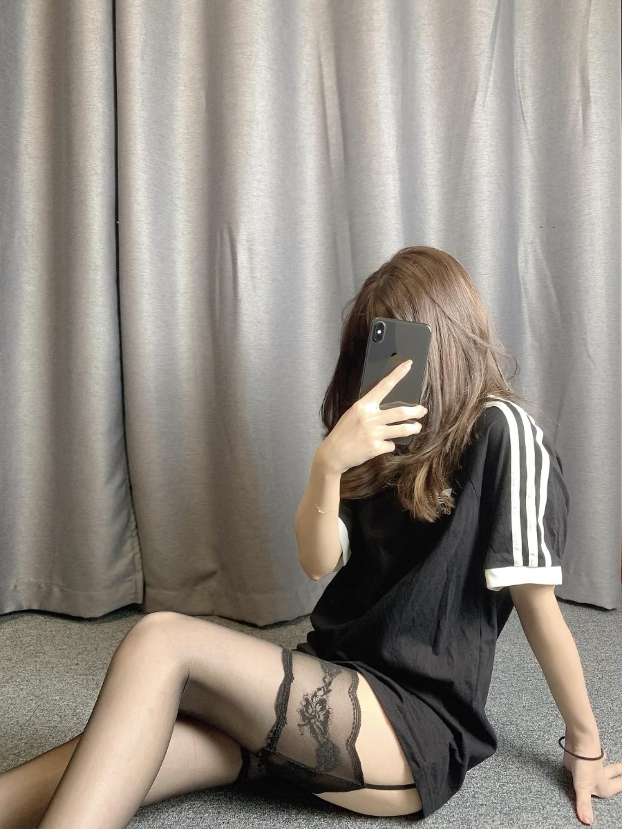 【秘语空间】抖音小仙女 Elaine合集【823P 11V】-御萝部落