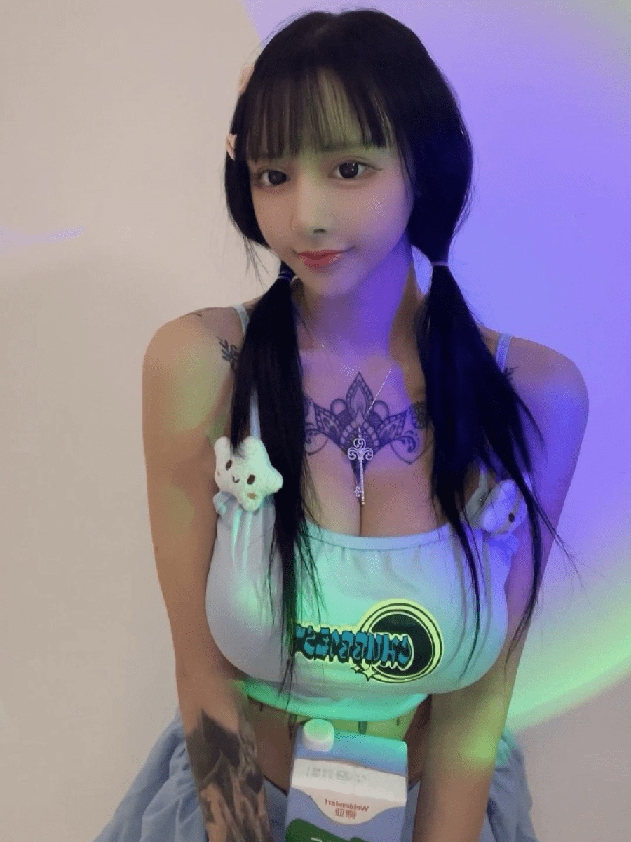 【铁粉空间】抖音ORZST简(ORZST简哥)合集【158P 250V 3.42G】-御萝部落