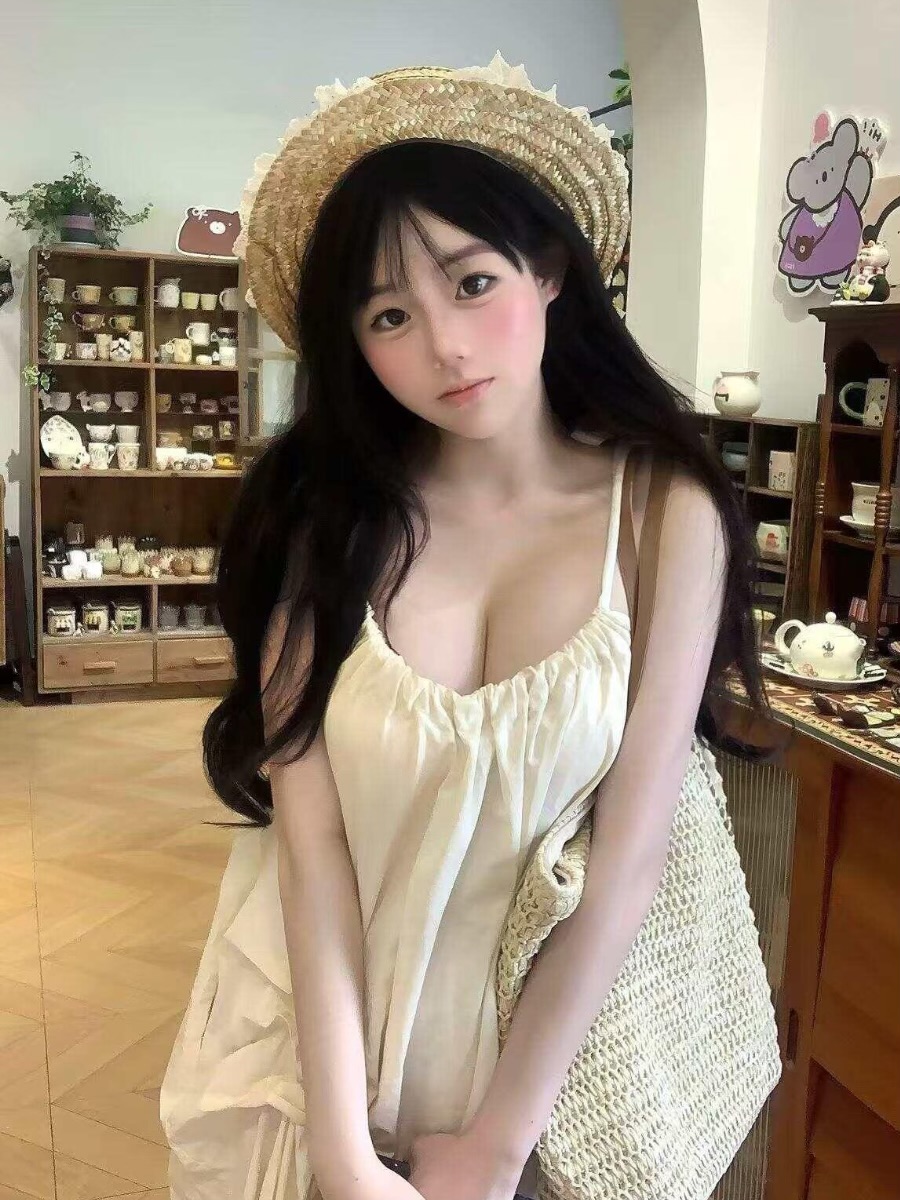 野心坏蛋岛遇：时尚与个性的专属展示平台-御萝部落