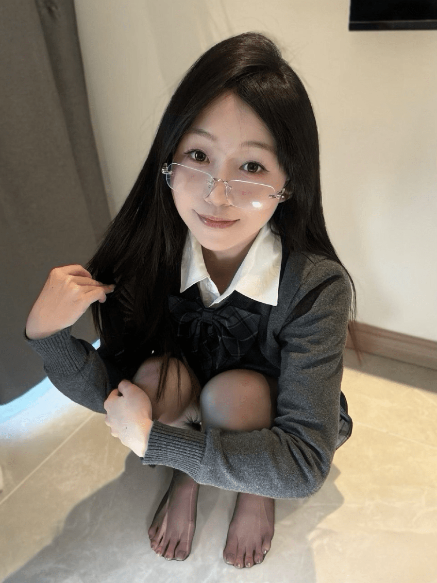 【铁粉空间】抖音别拔虎牙合集【472P 69V 4.56G】-御萝部落