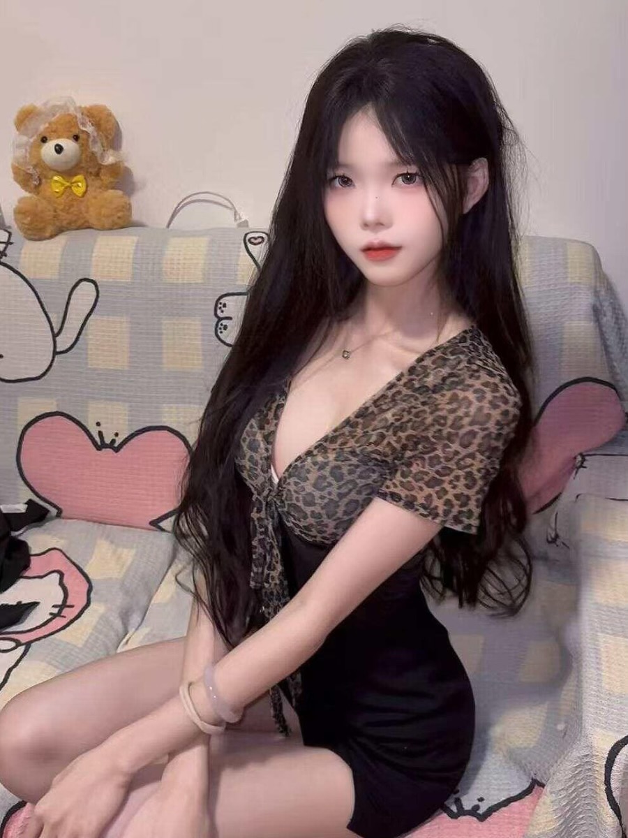 七七吖：抖音高人气网红与岛遇资源的流量价值-御萝部落