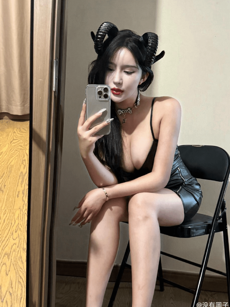 【更新】抖音没有圆子微密圈合集【417P 33V】-御萝部落