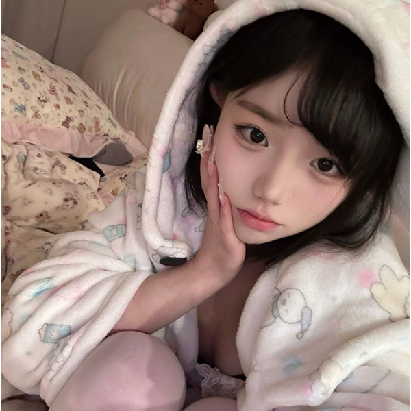 抖音网红野心坏蛋微密圈照片视频合集下载野心坏蛋是谁野心坏蛋甜美自拍-御萝部落