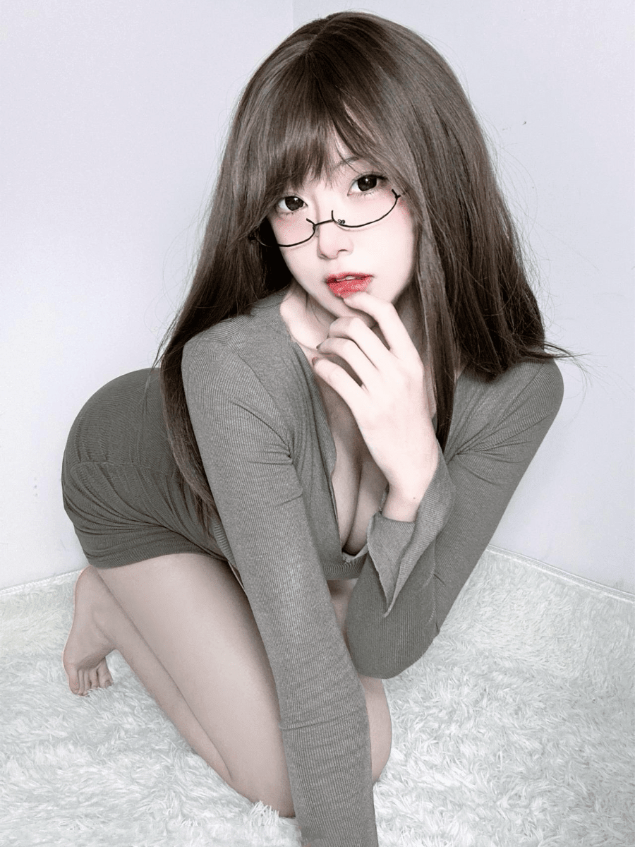 【更新】抖音章鱼小童谣微密圈+铁粉空间合集【1436P 21V】-御萝部落