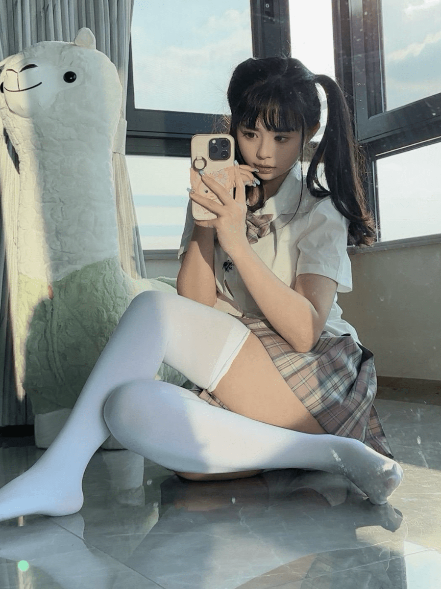 【更新】抖音欣老板（欣欣子呀）微密圈合集【2399P 210V 4G】-御萝部落