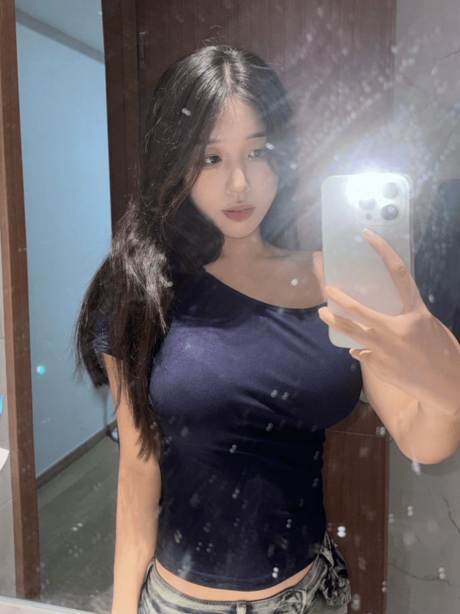 【更新】抖音静静爱吃糖微密圈合集【615P 172V】-御萝部落