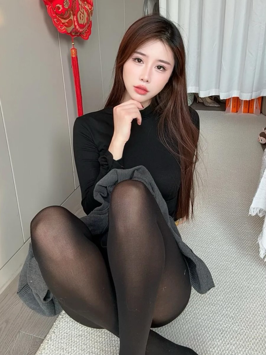 瑶瑶小老虎 趣岛元气可爱博主 甜酷反差感创作者-御萝部落