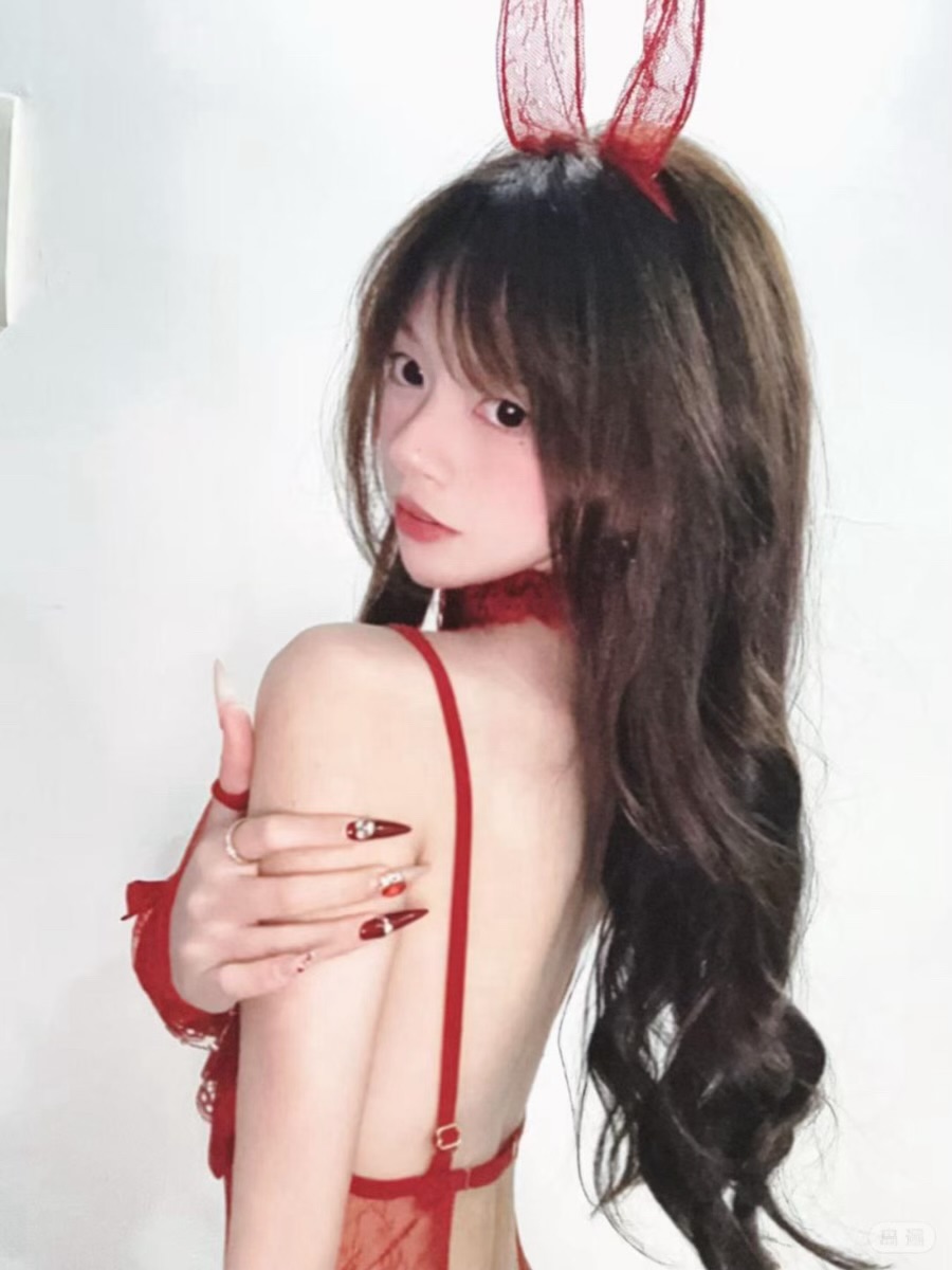 范范 ovo 岛遇元气甜美博主 清新治愈优质创作者-御萝部落