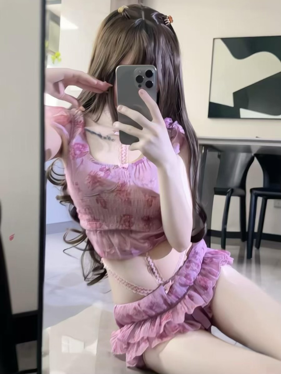 泥小汁 岛遇鬼马俏皮博主 元气松弛感创作者-御萝部落