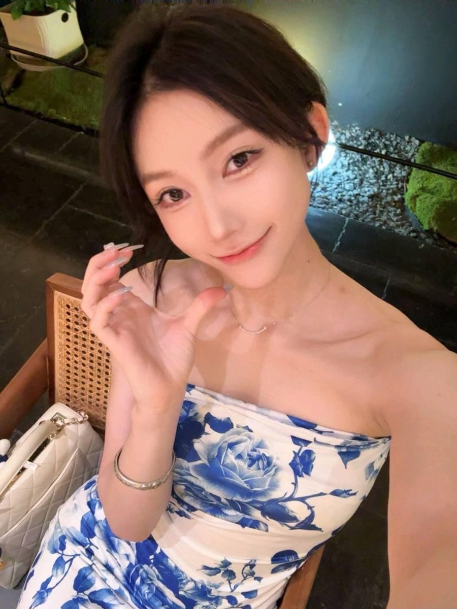 小李财 岛遇元气阳光博主 灵动治愈系创作者-御萝部落