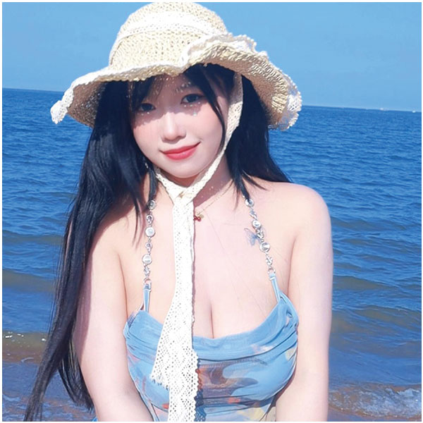 可爱多多杨铁粉空间全套合集可爱多多杨微密圈付费资源下载可爱多多杨最美黑丝图片鉴赏_御萝-御萝部落