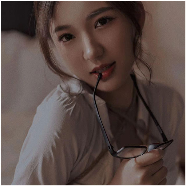 小酒伏特加微密圈图片视频资源合集下载-御萝-御萝部落