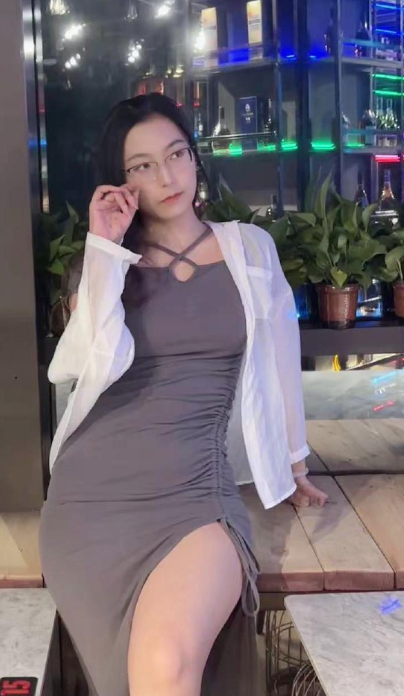 虞美人-御萝部落