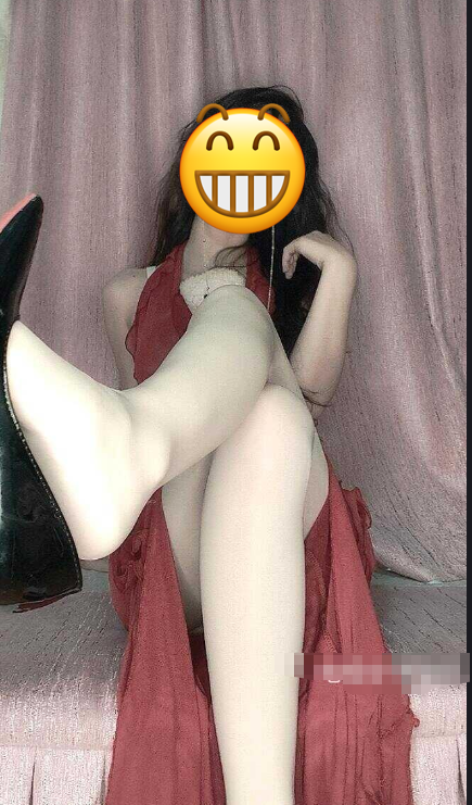 小婉婉-御萝部落