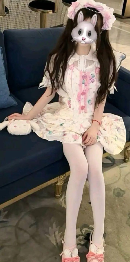 有喵则灵-御萝部落