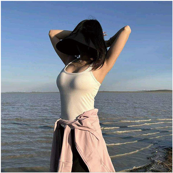 抖音网红花枝蛇岛遇合集：高能图片与视频完整打包下载-御萝部落