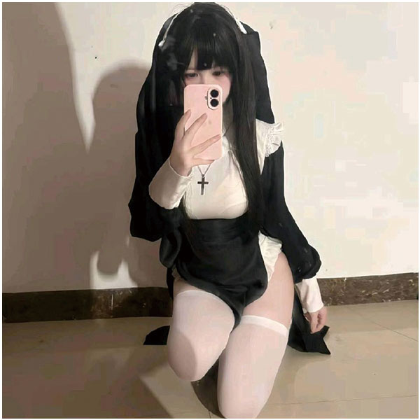 抖音网红小棋大王岛遇图片视频合集下载-御萝-御萝部落