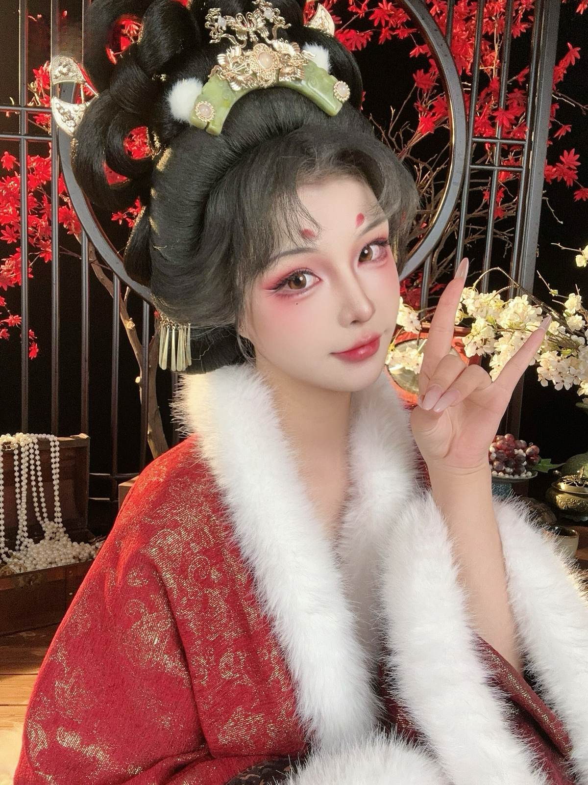 yuuhui玉汇 - 妲己Daji the Fox：红色古风狐妖大尺度 42P-御萝部落