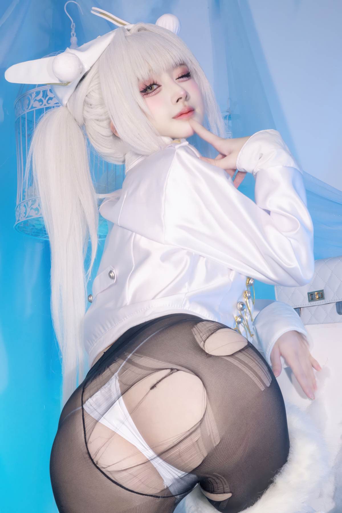 图片[1]-沖田凜花Rinka – 碧蓝航线光辉：黑丝质感很抓眼 御姐气场配合美乳曲线 氛围在线 26P-御萝部落