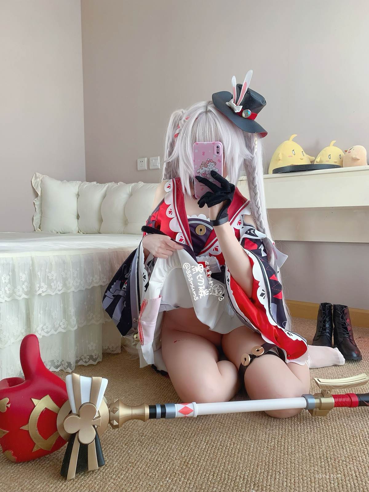 图片[2]-曲奇软fufu – 崩坏星穹铁道 花火：花火红黑和风 白发美腿还原 34P7V-御萝部落