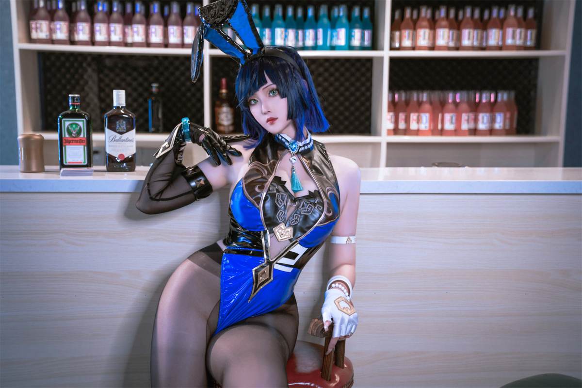 Natsuko夏夏子 - 原神夜兰兔女郎：酒吧黑丝高衩大尺度还原 74P1V-御萝部落