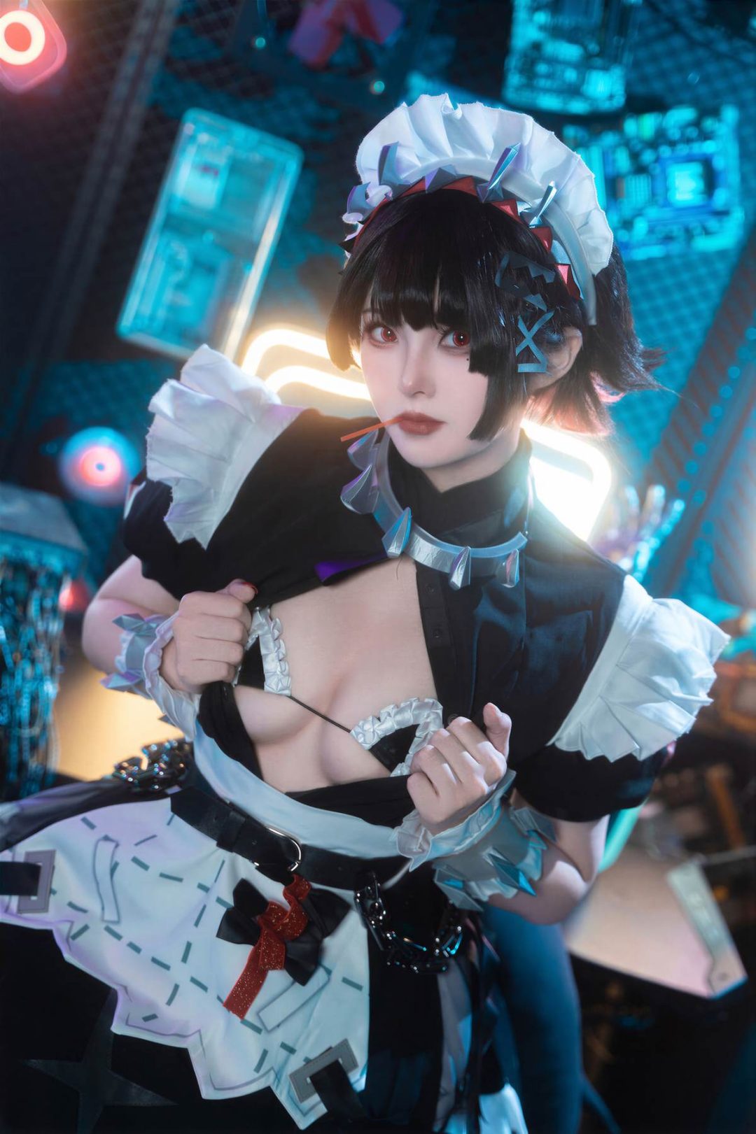 图片[4]-Natsuko夏夏子 – 绝区零 艾莲乔：鲨鱼女仆制服黑丝大尺度还原 93P4V-御萝部落