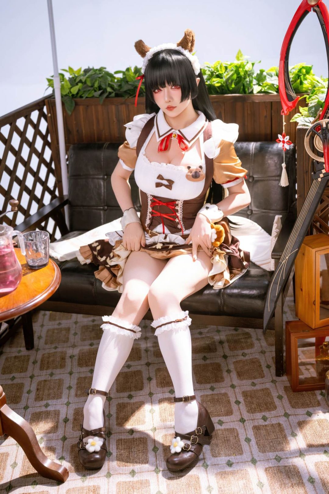星之迟迟Hoshilily – 鸣潮 千咲·联动咖啡女仆：咖啡女仆红白造型 美腿还原 42P-御萝部落