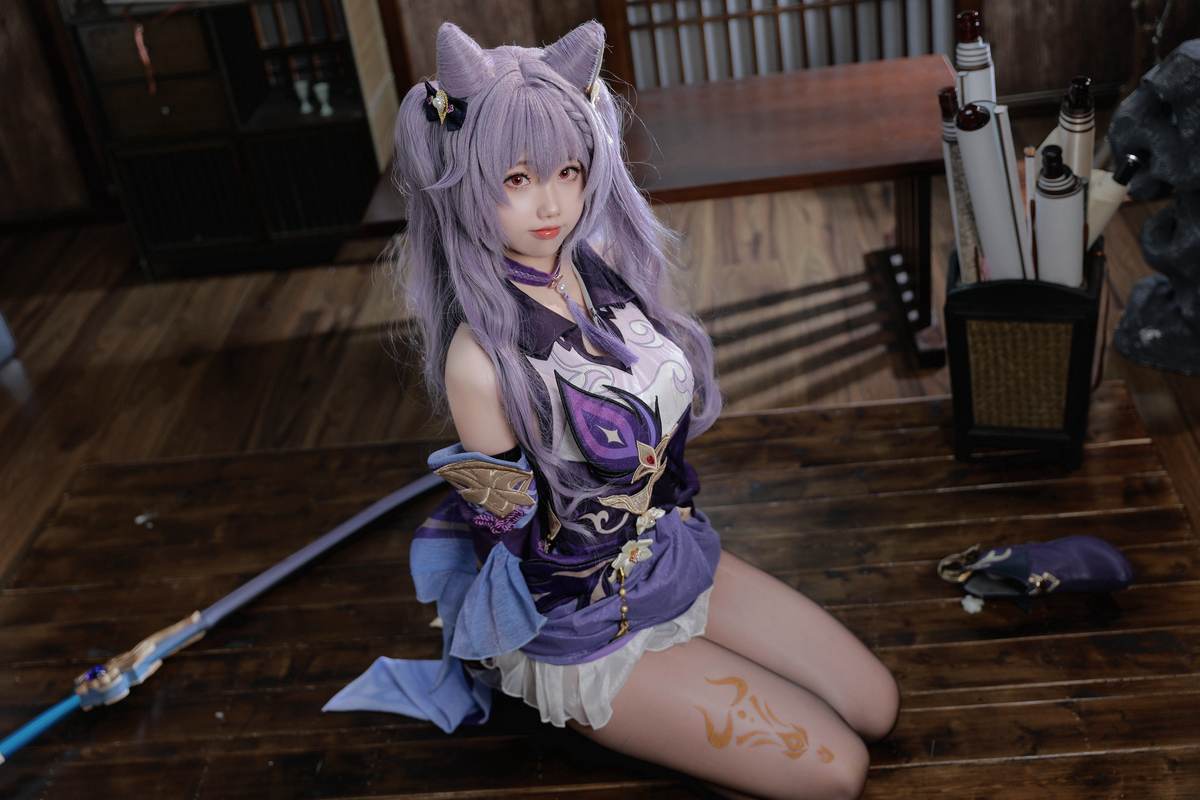图片[2]-雪琪SAMA – 原神 刻晴：紫发礼服白丝美腿 50P1V-御萝部落