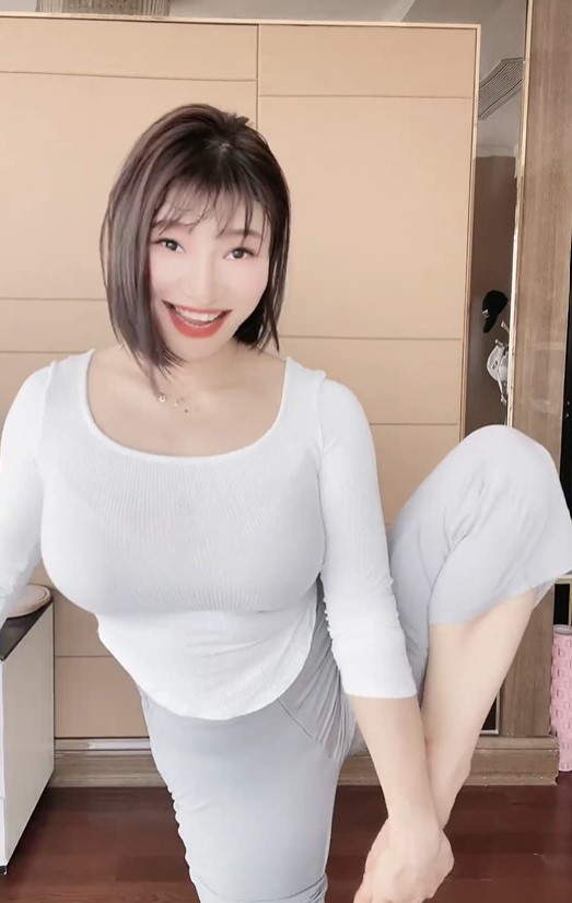 (*)