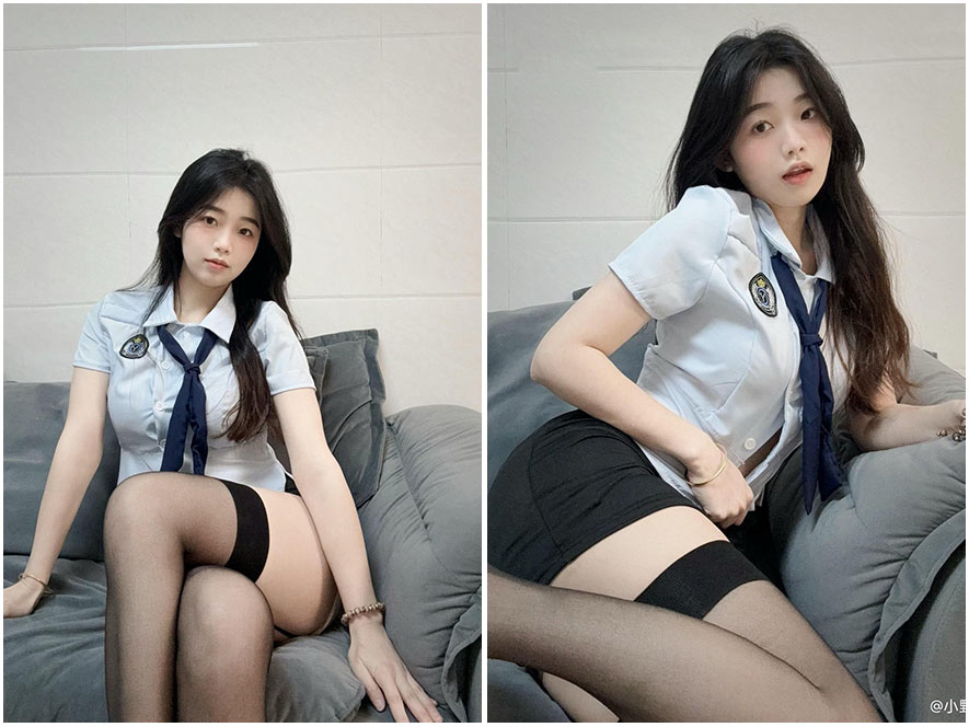 小野马ovo身穿日系校服JK制服坐在课桌上的写真